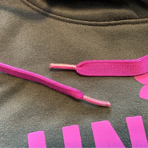 Under Armour Hoodie - Picture 8 of 11